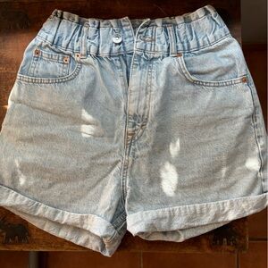 Pull&Bear light wash Jean shorts